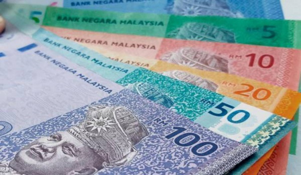 Ringgit dibuka cecah 4.12 berbanding dolar, paras tertinggi dalam 13 bulan