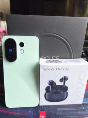 VIVO X200 FE - Like New